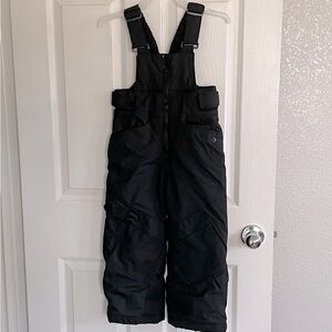 Columbia X.C.O. - Ski and Snow bib - Black - Youth 4/5 - Great Condition